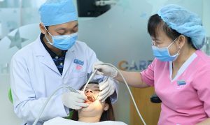 co-nieng-rang-chet-tuy-duoc-khong2